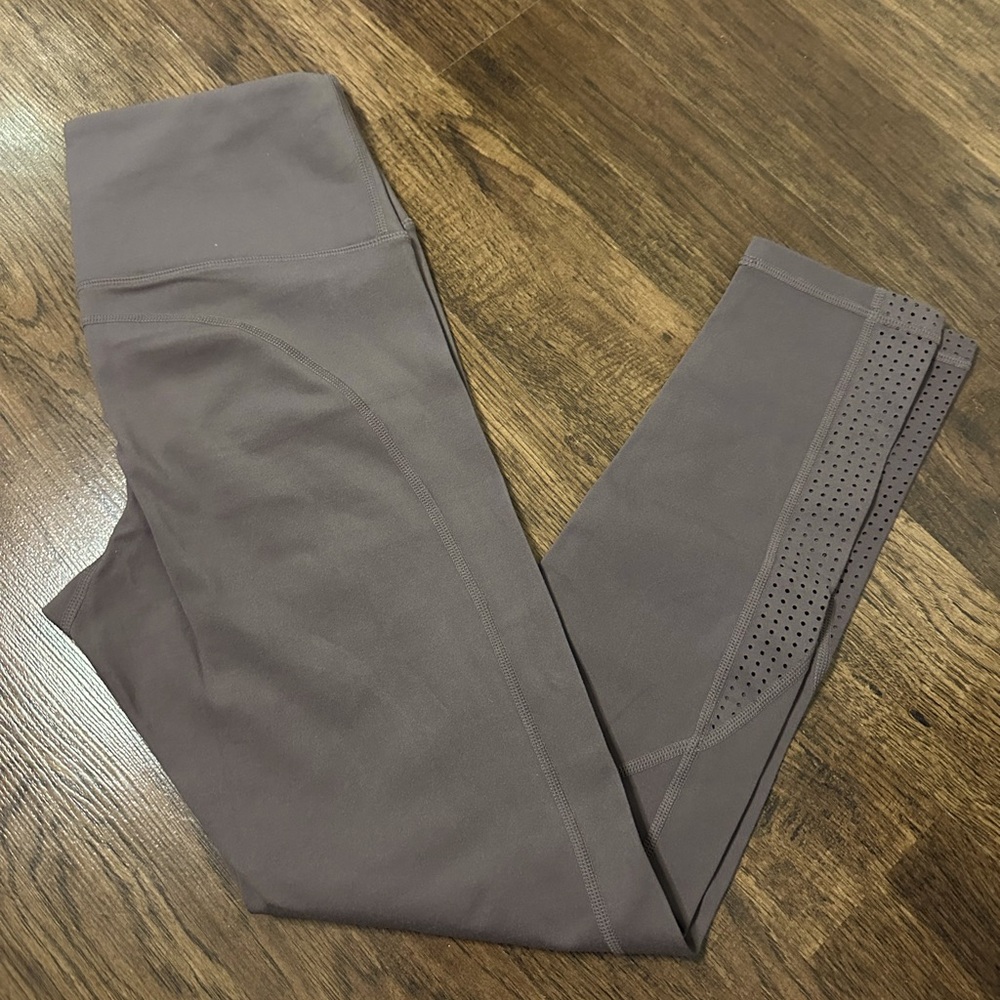 NWT MONO B‎ Nylon/Lycra leggings in stone/plum